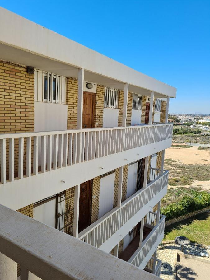 Room In Apartment - 1St Line Top Floor Apartment Carrer del Mar Exteriör bild